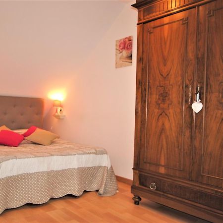 Chez Fred Bed & Breakfast Boursault Bagian luar foto